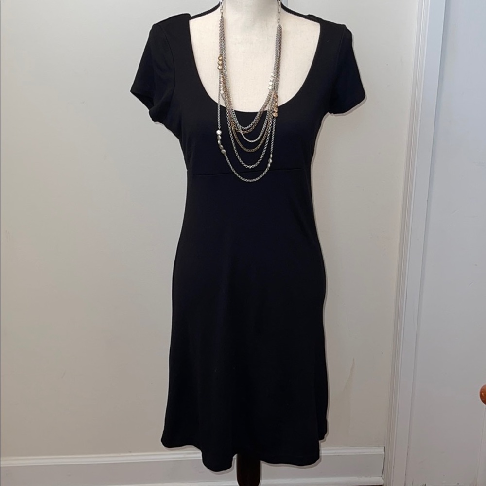 Gap Black Short Sleeve Dress EUC